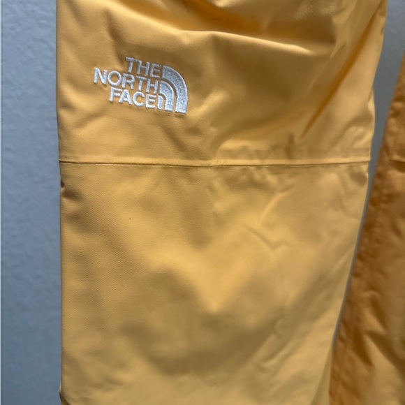 Snowpants - Picture 4 of 6